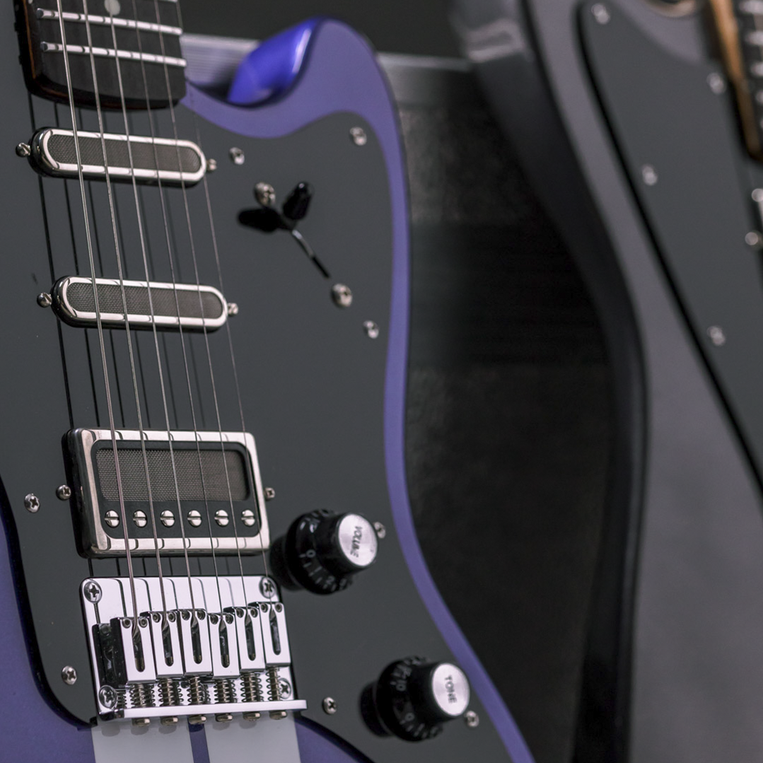 MV Guitars Musclecaster, Blue & White