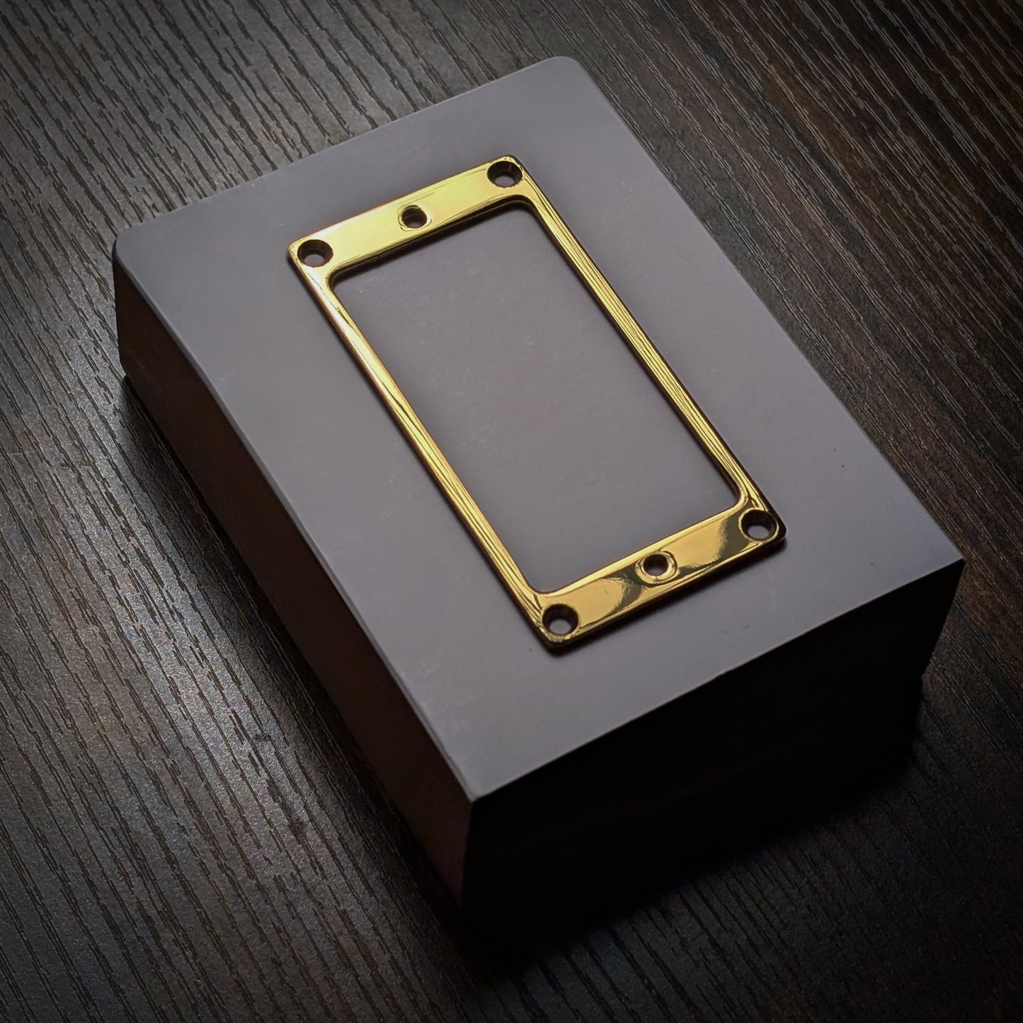 Ramme Mounting Ring For Humbucking Pickups WITH COVER