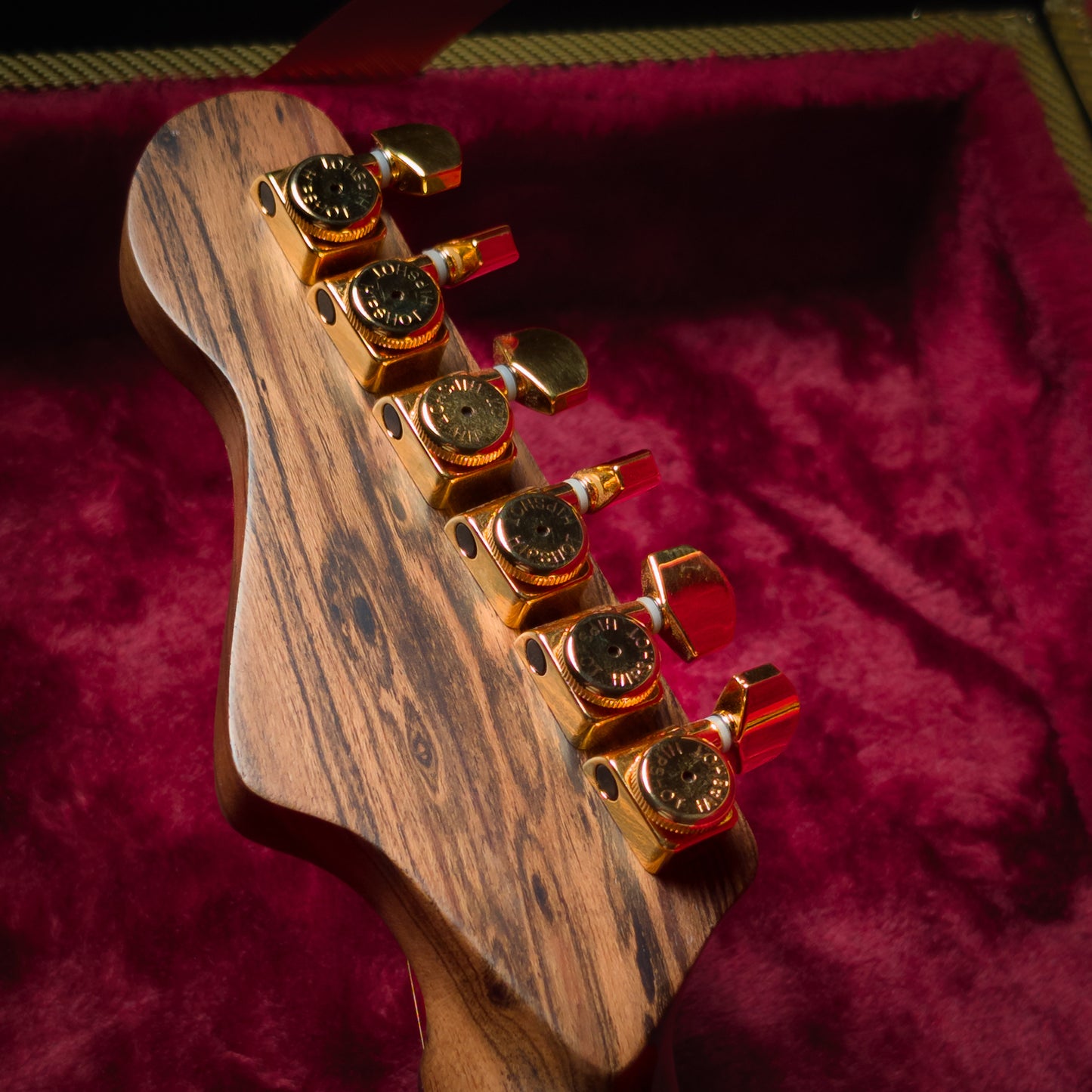 MV Guitars Musclecaster, Pearl White